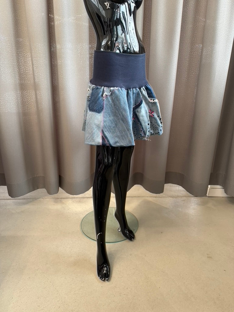 Low-waist balloon jeans skirt small