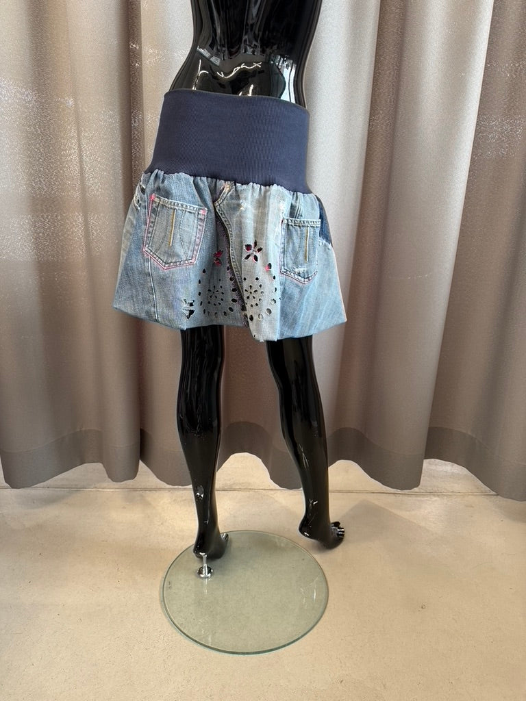 Low-waist balloon jeans skirt small