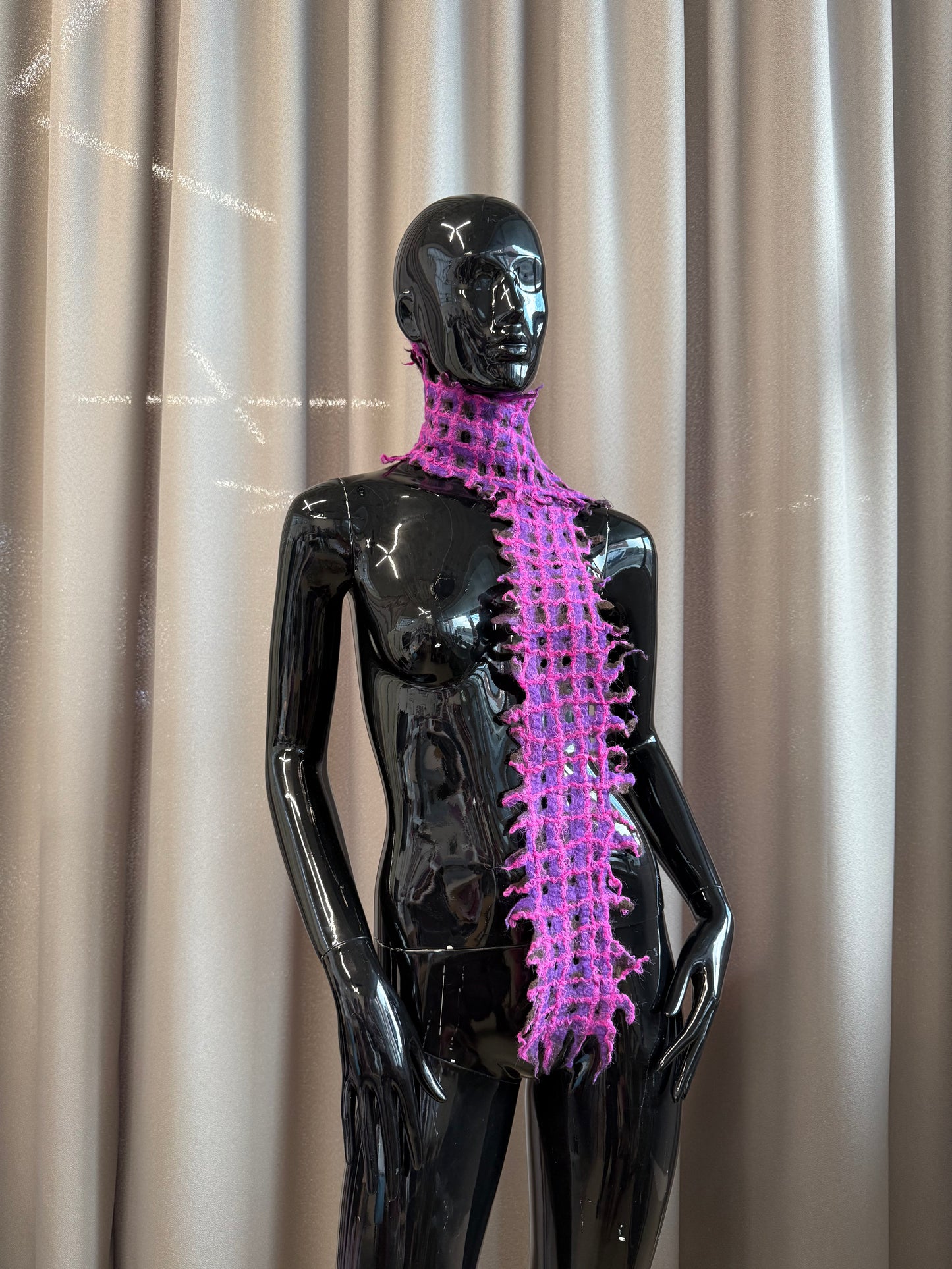 Milena felted scarf brown/pink long