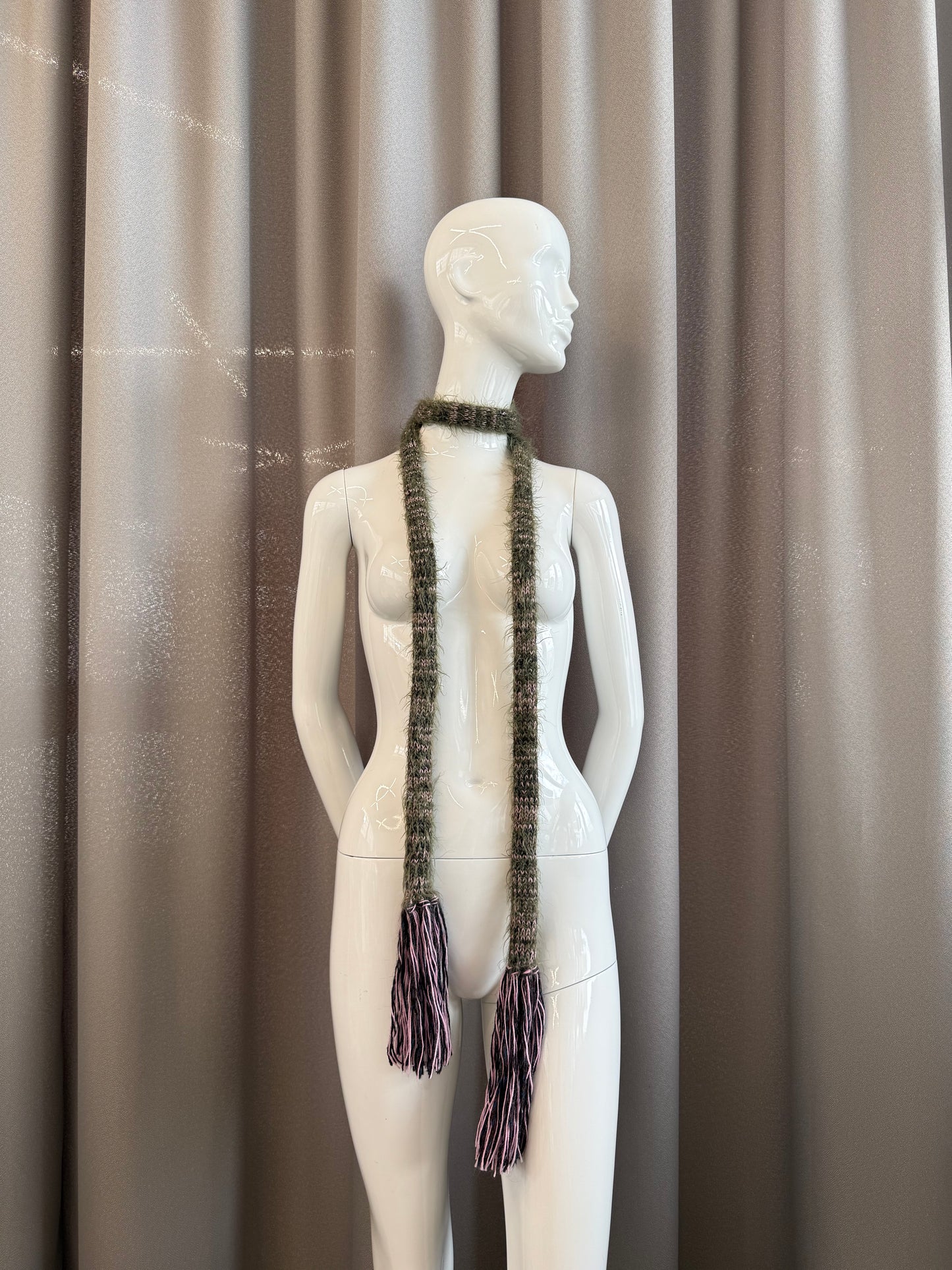 Scarf hairy green/rose