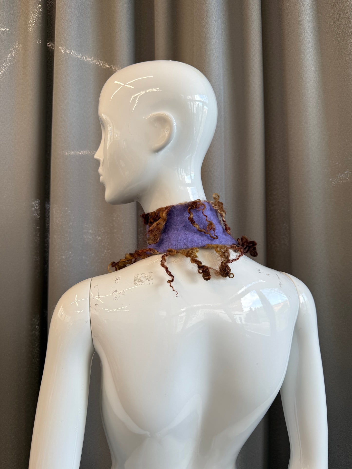 Milena felted collar purple