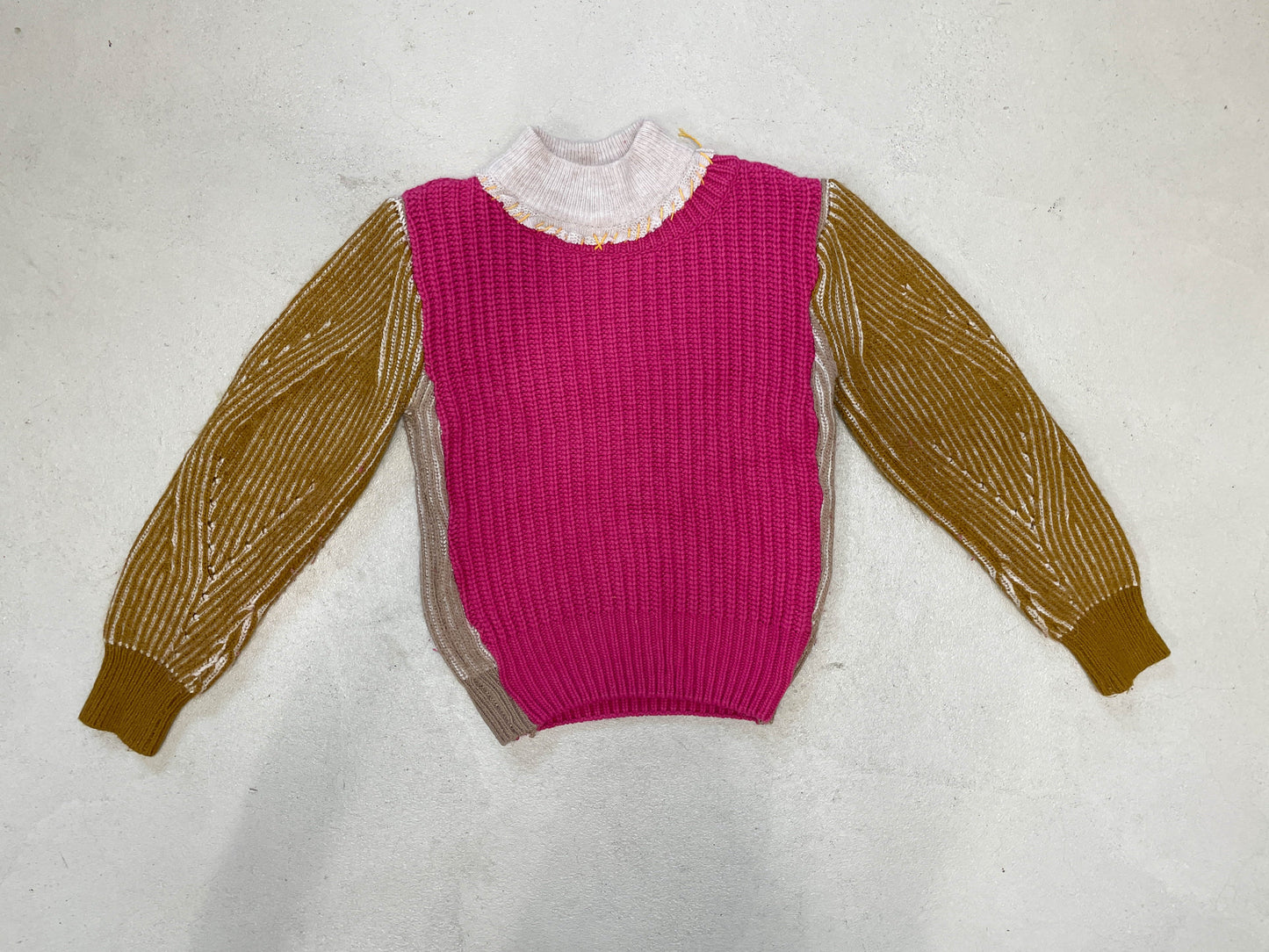Collectivo x TATi upcycled jumper #3