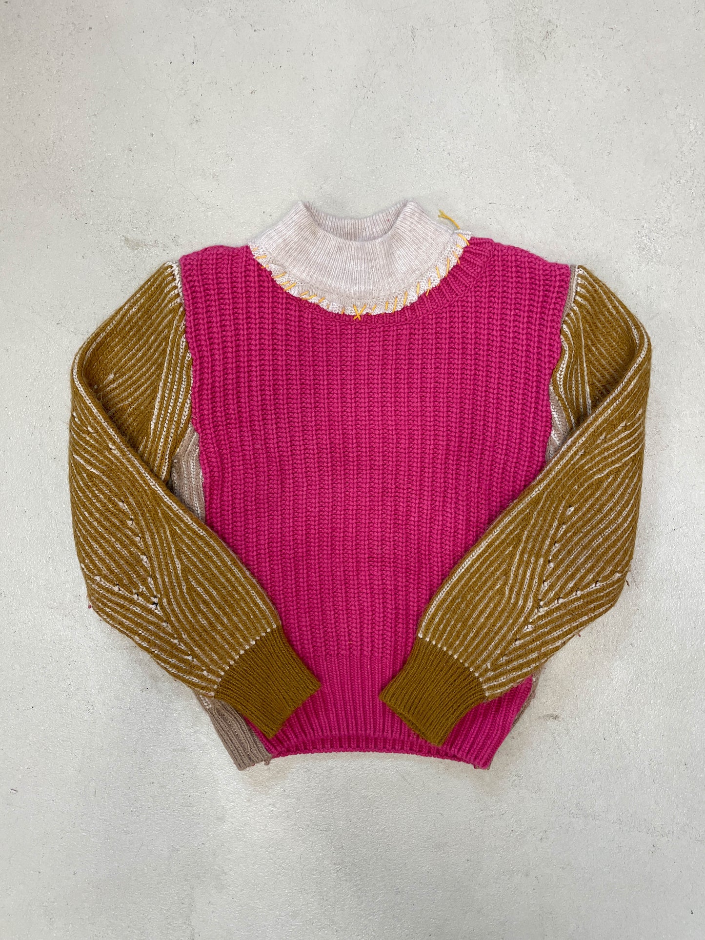 Collectivo x TATi upcycled jumper #3