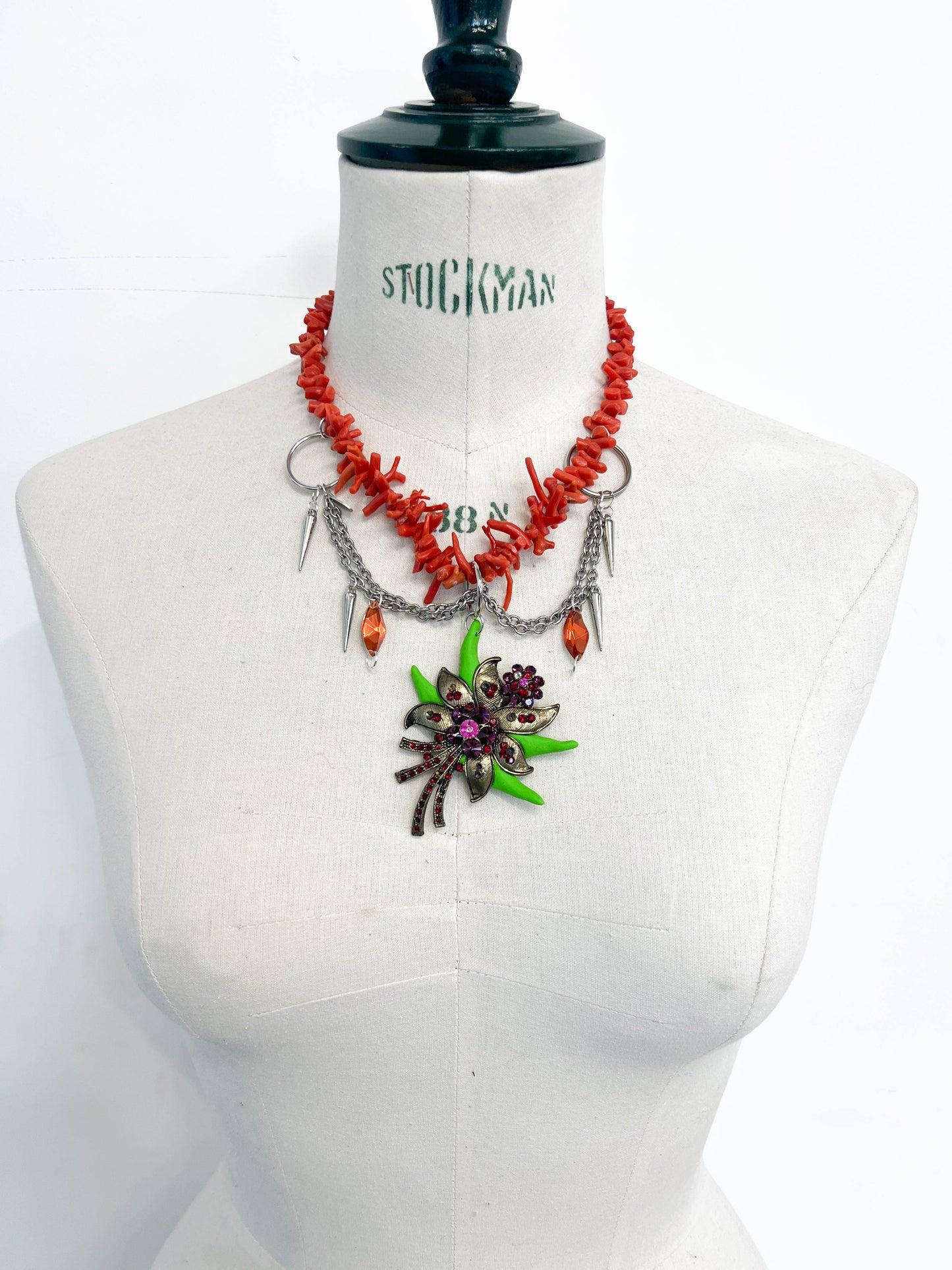 Necklace "Spicy Flower"