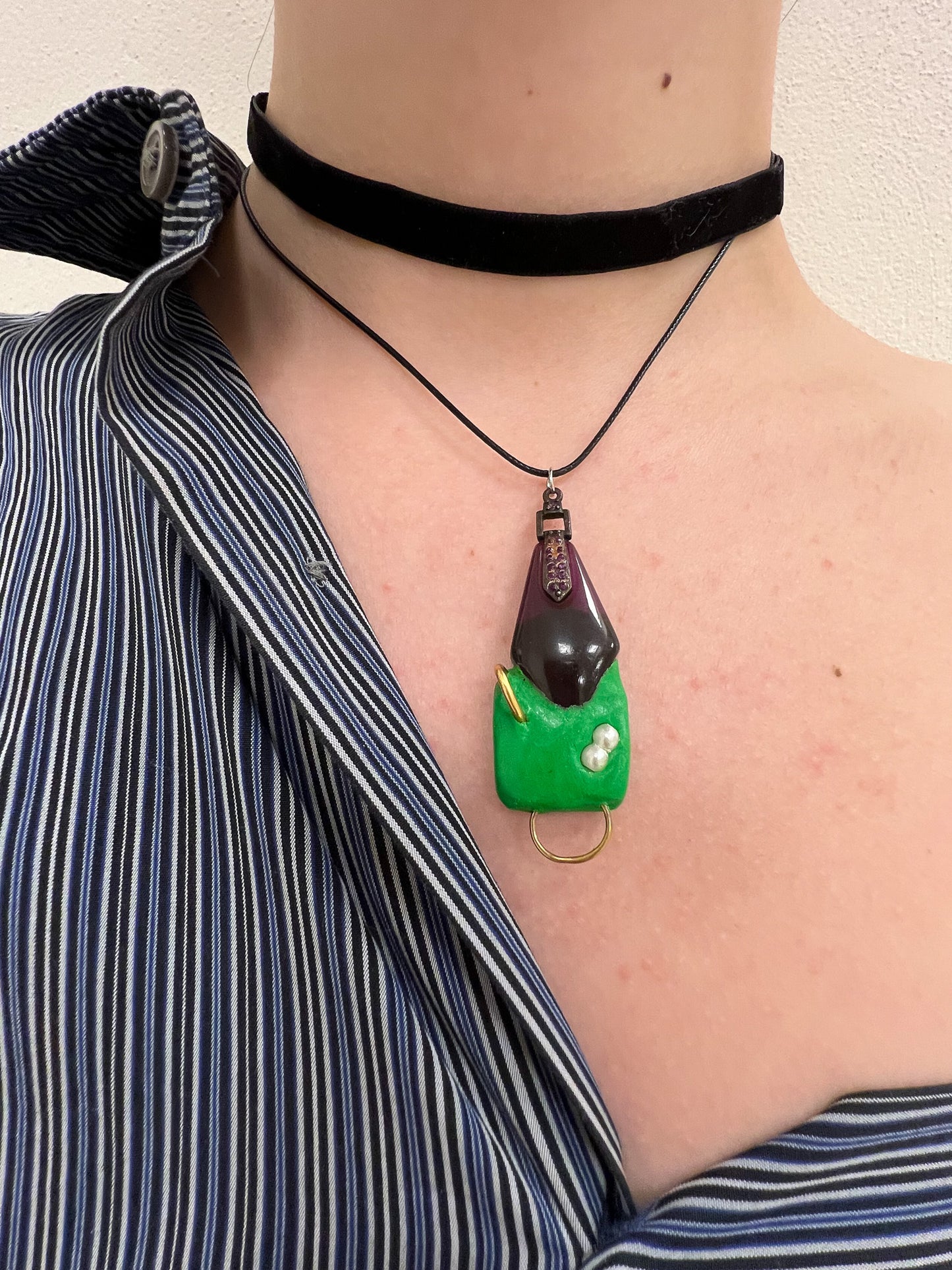 TATI necklace green tear drop