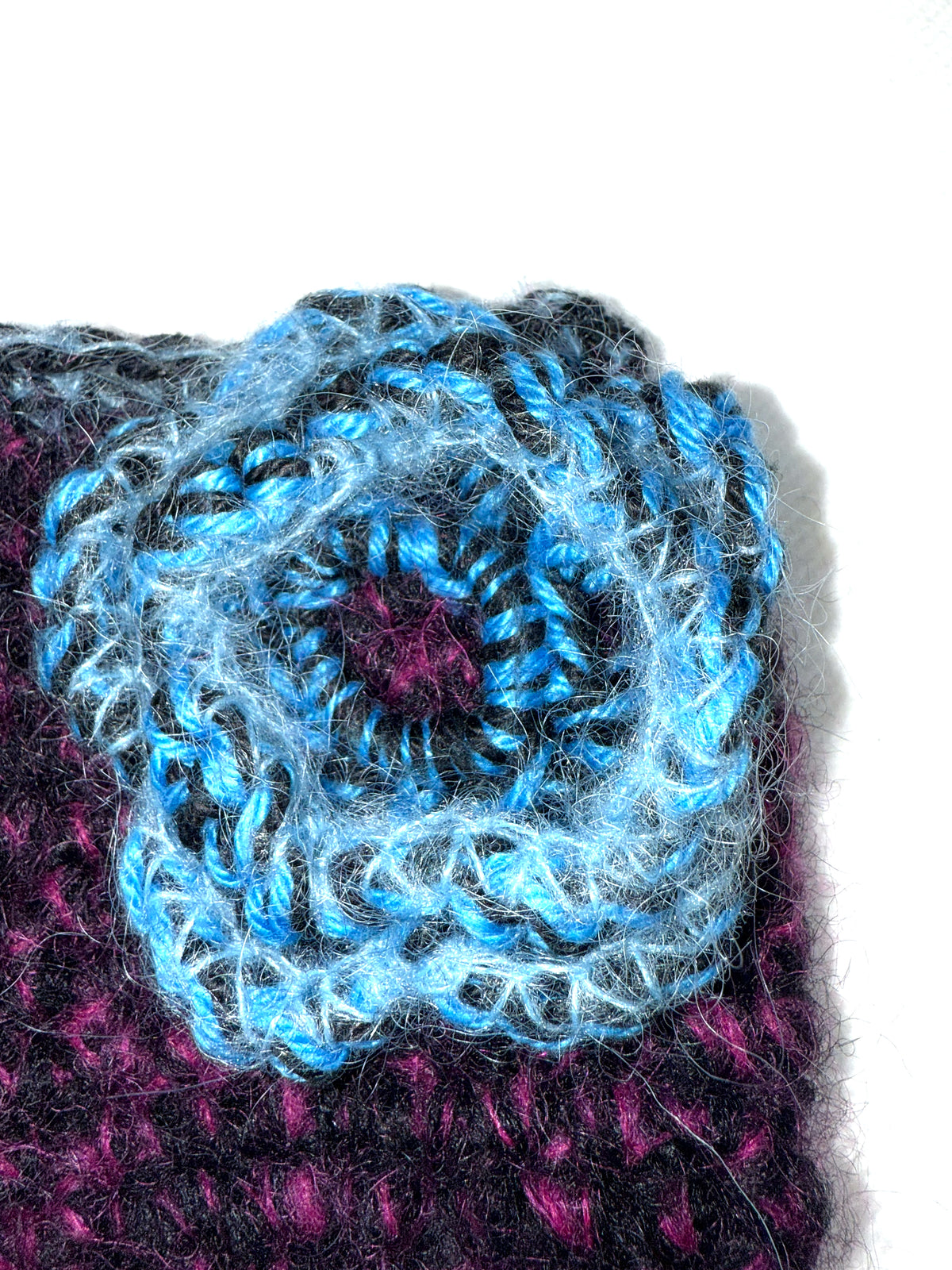 Blue/rose mittens