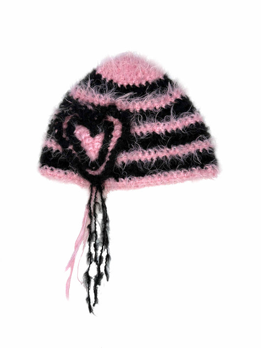 Hairy love hat rose/black